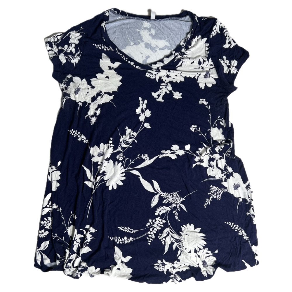 Popana Woman's XL Wide V-Neck Short Sleeve Flowy Shirt Blue with Flowers